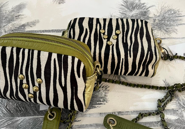 Bolsos Make Me Up Rock Pistacho Oscuro - Zebra