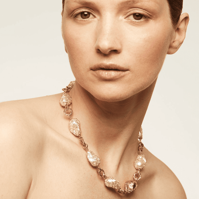 Collar Biwa Arcoiris Dorado