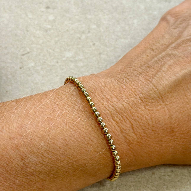 Pulsera de bolitas de 3 mm en oro 14K gold filled hecha a mano en Los Ángeles